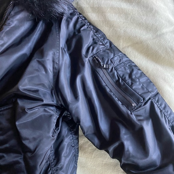 NWT DKNY Black Puffer Coat - Picture 3 of 5